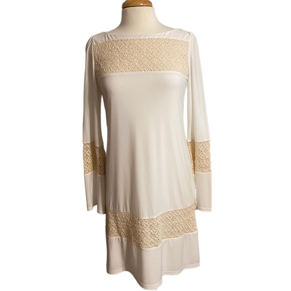 Missy Robertson Dresses & Skirts - Missy Robertson crochet dress medium